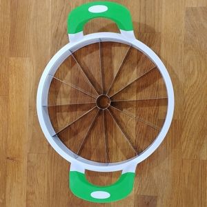 Melon slicer *New*